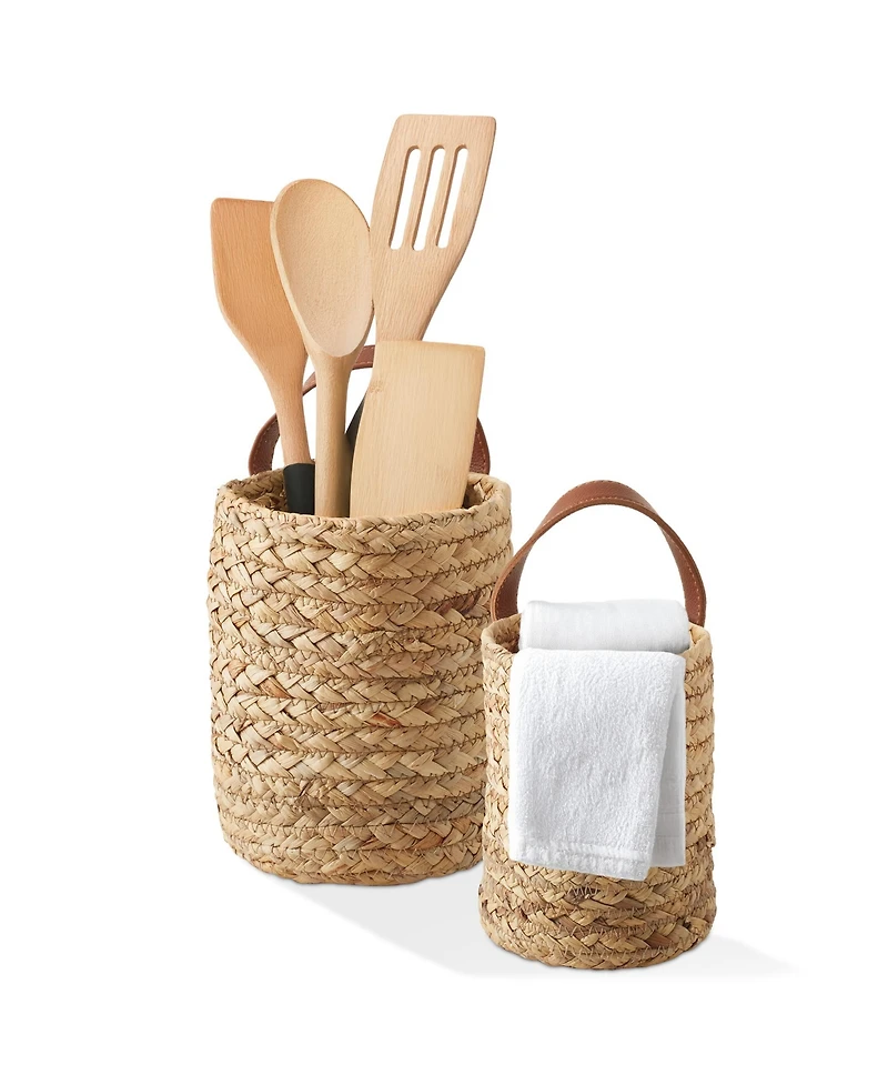 Casafield Set of 2 Wall Hanging Baskets with Handles (Small and Large) - Natural Water Hyacinth, Woven Boho Plant and Flower Storage Pots