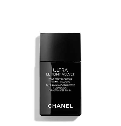 CHANEL ULTRA LE TEINT Velvet Blurring Smooth-Effect Foundation Matte Finish, 1 oz.