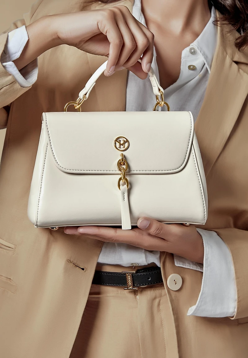 Women Classic Flap Bag Crossbody Victoria Hyde Elegance