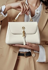 Women Classic Flap Bag Crossbody Victoria Hyde Elegance