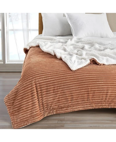 Linery & Co. Velvet Plush Fleece Sherpa Ribbed Throw Blanket