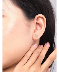 Devata Clover Heart Stud Earrings in 14K Gold, approx. 1.6 grams.