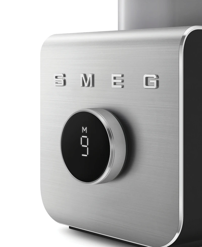 Smeg Contemporary Aesthetic Professional Style Blender