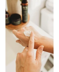 Pure Radiance Face Moisturizer with Peptides