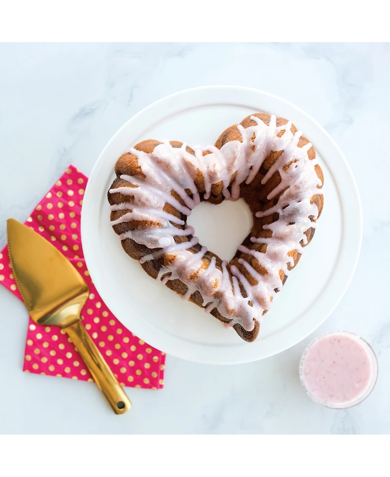Nordic Ware Cast Aluminum Nonstick 11" Elegant Heart Bundt Pan