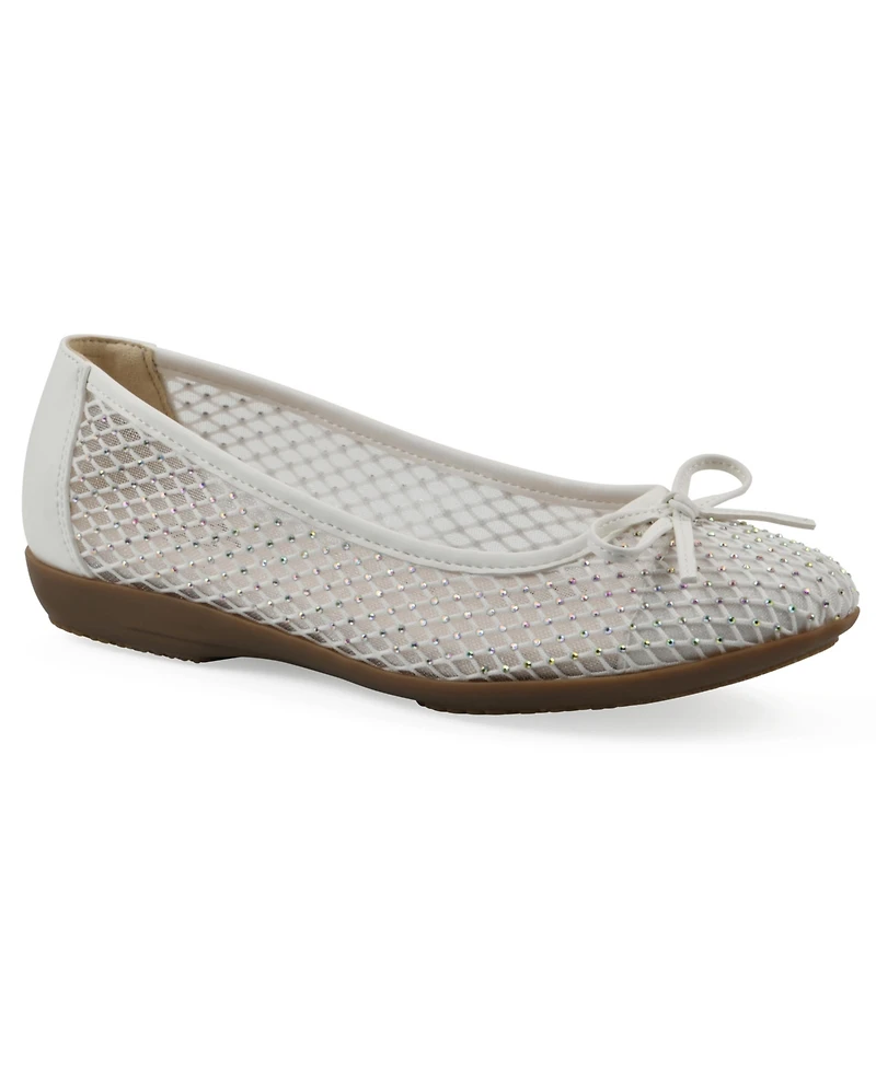 Cliffs by White Mountain Women's Carlicia Round Toe Ballet Flats