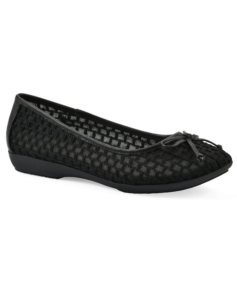 Cliffs by White Mountain Women's Chelcy Round Toe Ballet Flats