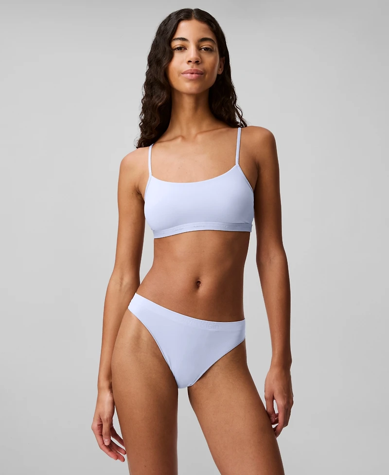 Calvin Klein Women's Bonded Flex Thong Underwear QD3958