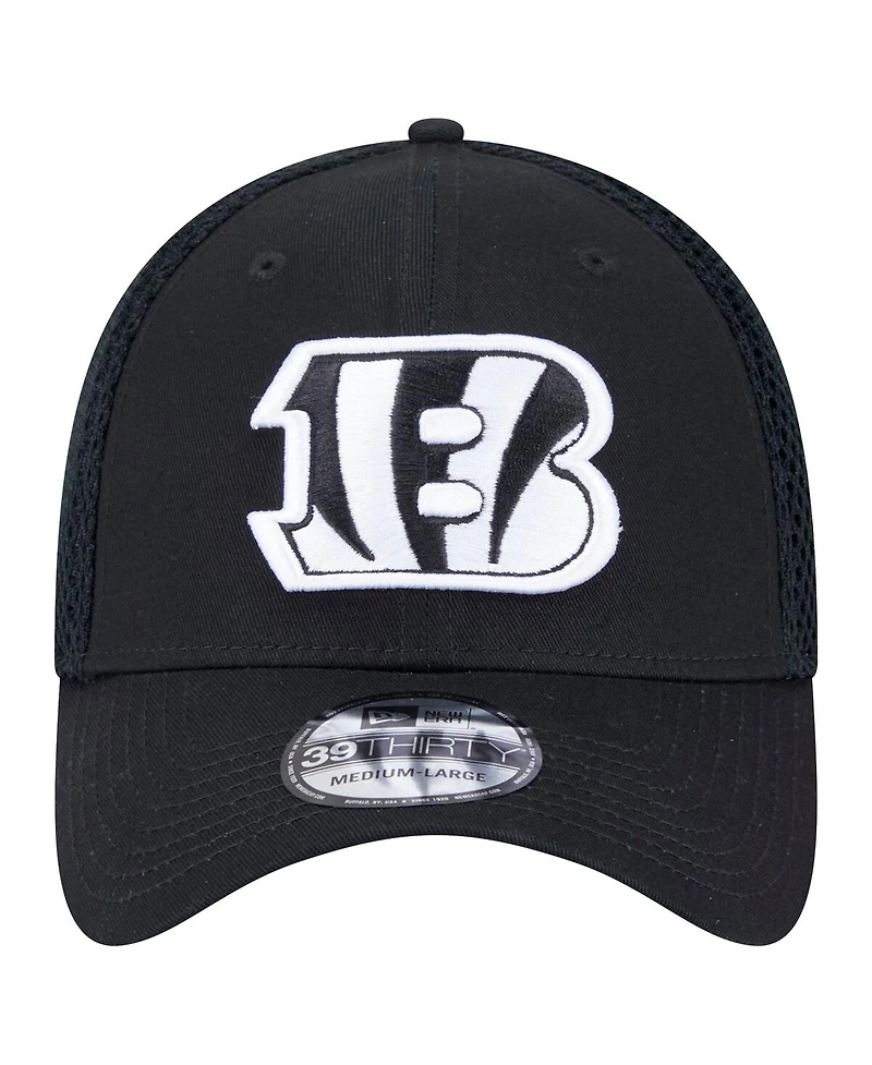 New Era Men's Black Cincinnati Bengals Main Neo 39THIRTY Flex Hat