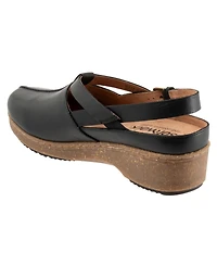 SoftWalk Arica Clog