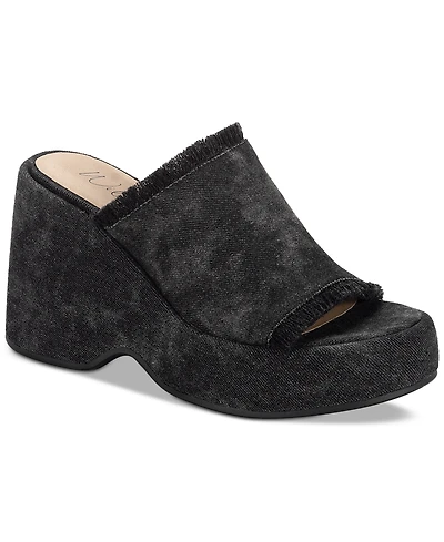 Wild Pair Mahrshah Platform Slide Sandals, Exclusively at Macy's