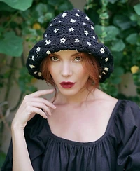 Brunna.co Flora Crochet Hat In Black