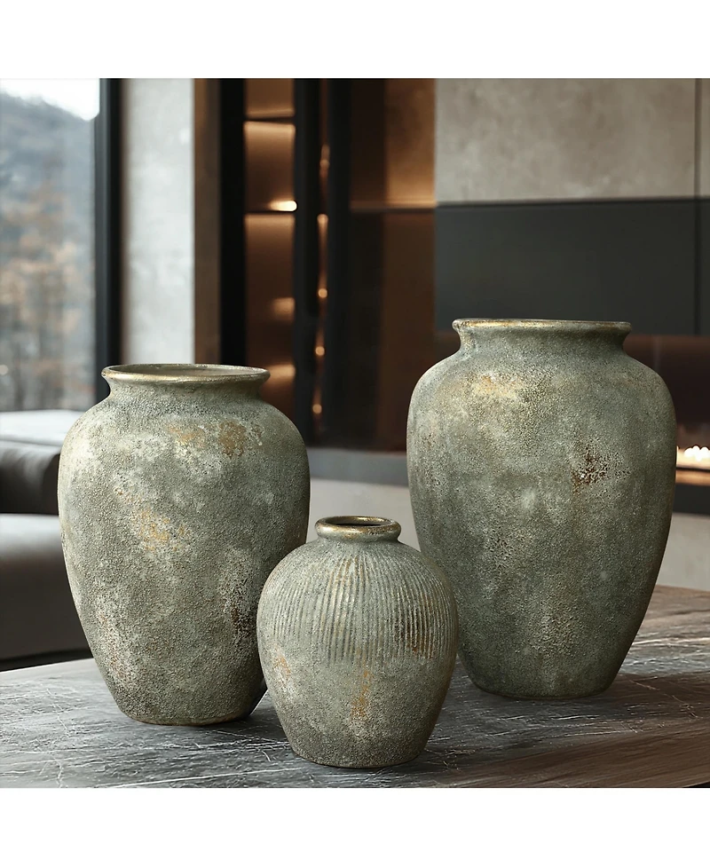 LuxenHome Rustic Gold and Brown Terracotta 15.2-Inch Tall Urn Vase