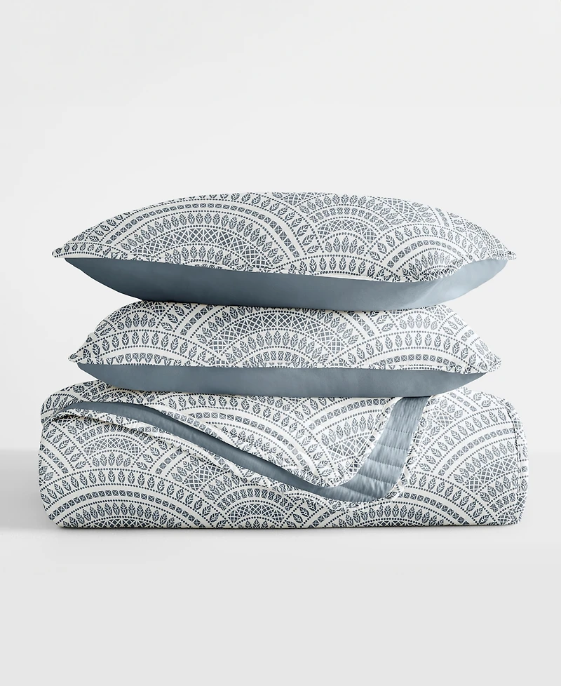 ienjoy Home Scallop Reversible -Pc. Lightweight Quilt Set