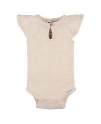 Gerber Childrenswear Baby Girls Flutter Sleeve Bodysuit and Shorts Set
