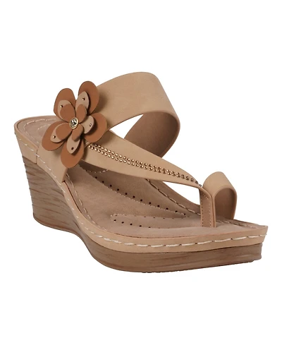 Gc Shoes Women's Taryn Floral Wedge Sandals