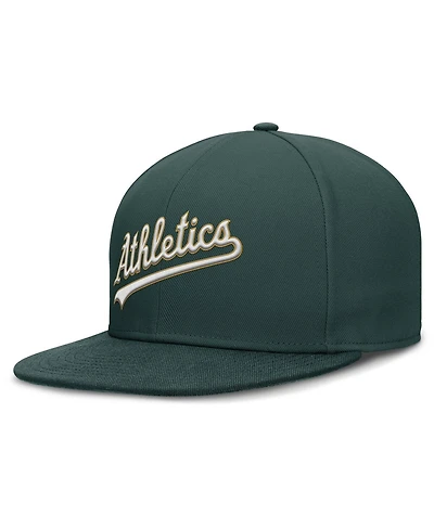 Nike Men's Green Athletics True Performance Fitted Hat