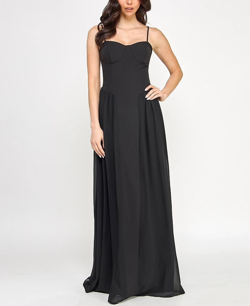 Seni & Cade Juniors' Sweetheart-Neck Sleeveless Gown