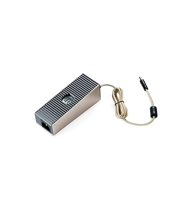 iFi SilentPower iPower Elite Low Noise Power Supply