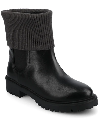 Journee Collection Women's Isabeau Casual Comfort Chelsea Boots
