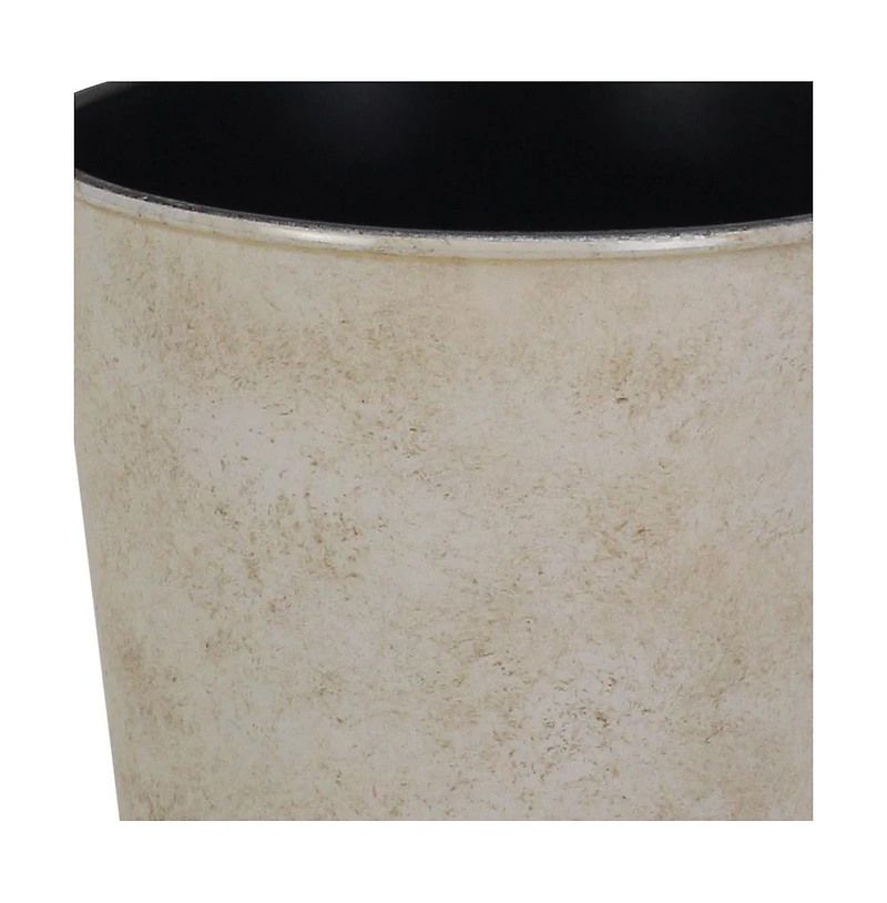 Round Pot Planter for Indoor & Outdoor Use – Stylish Plant Container