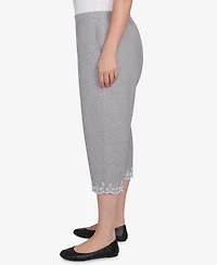 Alfred Dunner Plus Crystal Springs Eyelet Embroidered Capri Pants