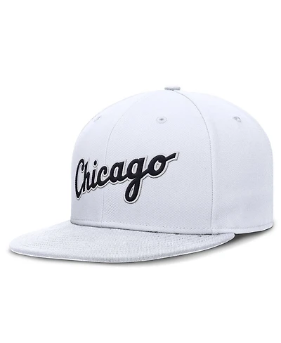 Nike Men's White Chicago Sox True Performance Fitted Hat