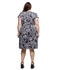 24seven Comfort Apparel Plus Cap Sleeve V-Neck Knee Length Pocket Dress