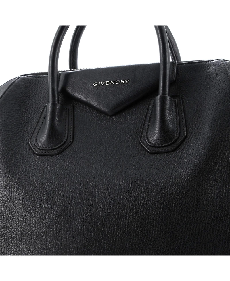 Pre-Owned Givenchy Medium Antigona Bag Leather