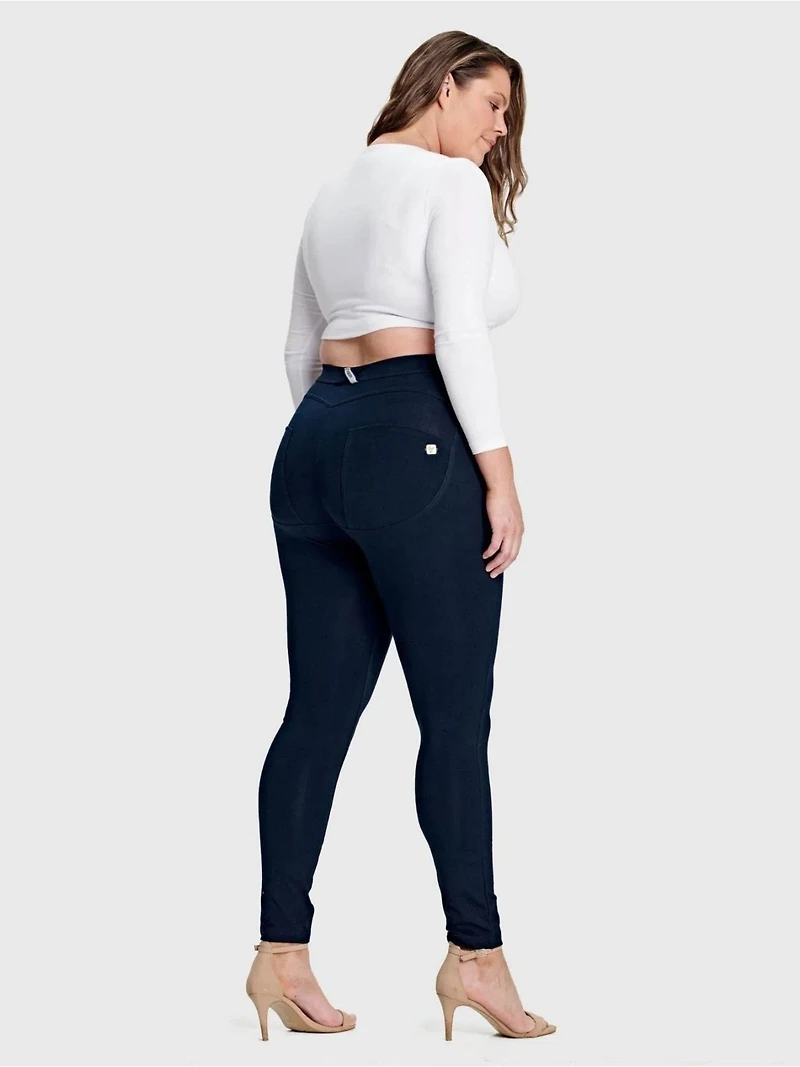 Freddy Women's Curvy High-Rise Sculpting Skinny Pants