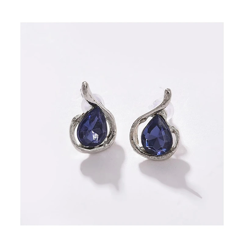 Sohi Women's Silver Plated Designer Jewellery Set