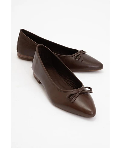 Ruby Leather Pointed Toe Flats