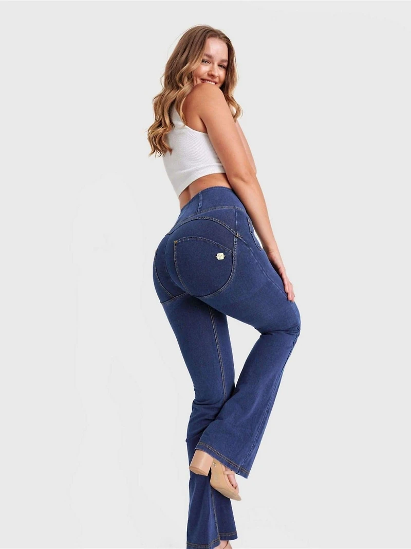 Freddy Women's Super High-Rise Sculpting Flare Jeans
