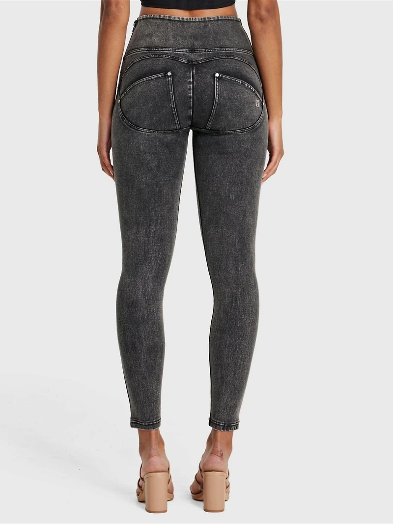 Freddy Women's High-Rise Snug Sculpting Skinny Jeans