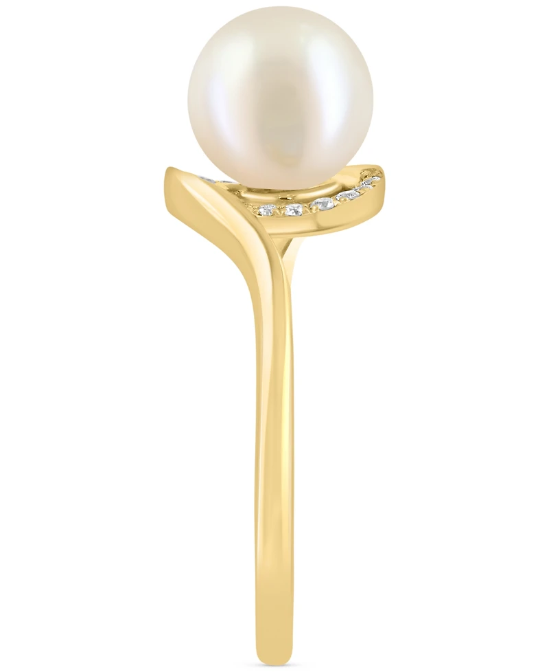 Effy Cultured Freshwater Pearl (7-1/2mm) & Diamond (1/20 ct. t.w.) Swirl Ring in 14k Yellow Gold