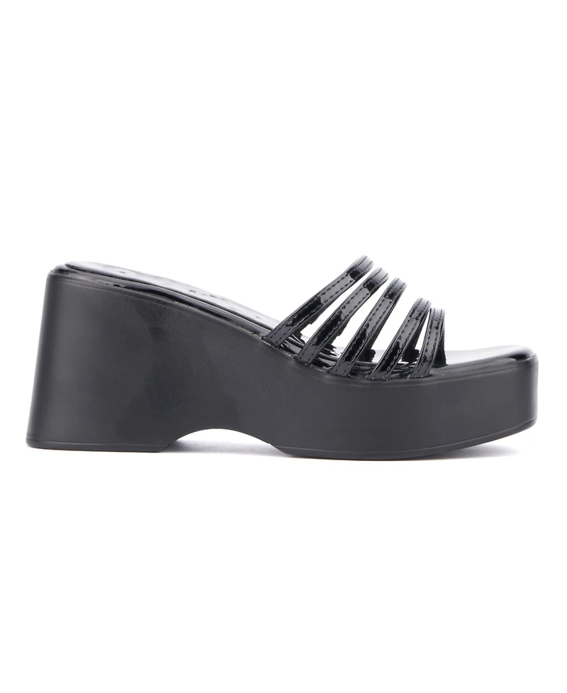 Olivia Miller Women's Dreamer Wedge Sandal