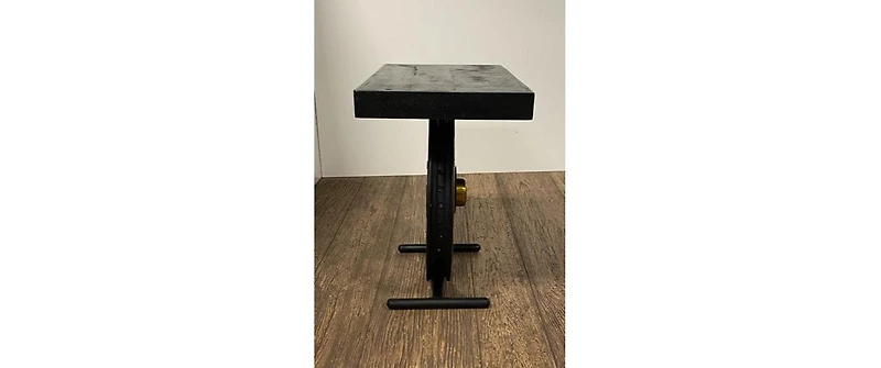 Durable Solid Wood End Table – Perfect for Living Rooms or Bedrooms