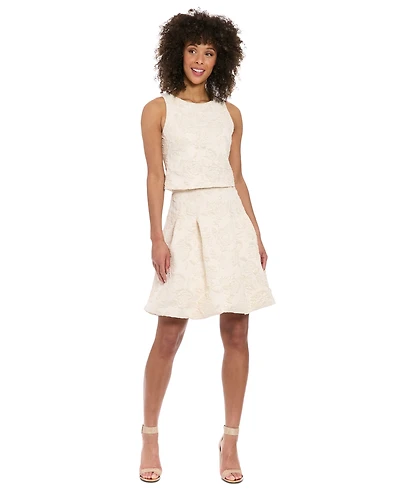 Muse Women's Textured-Rose Sleeveless Top