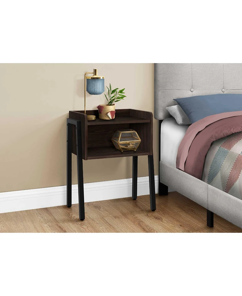 Contemporary Wood Top Accent Table with Sturdy Metal Frame