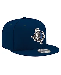 New Era Men's Navy Dallas Mavericks State Pride 9FIFTY Snapback Hat