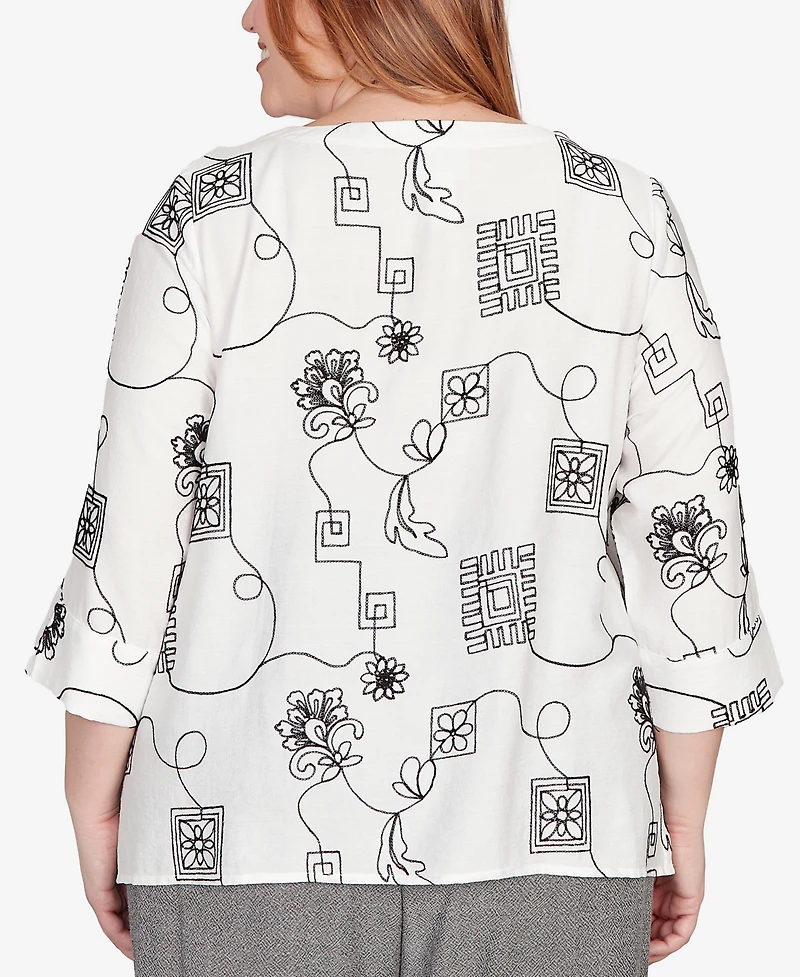 Alfred Dunner Plus Santa Barbara Geometric Floral Soutache Embroidered Top