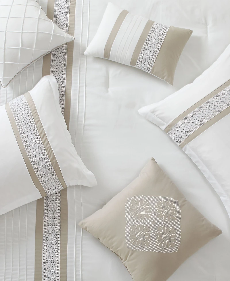 Stratford Park Durango Stripes 7-Pc. Comforter Set