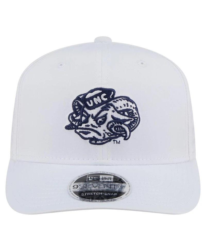 New Era Men's White North Carolina Tar Heels Perform Vault 9SEVENTY Stretch Snap Hat