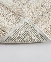 Eddie Bauer Logan Cotton Tufted Bath Rug, 24" x 40"