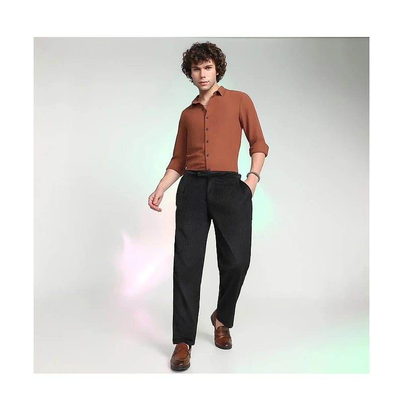 Campus Sutra Men's Obsidian Black Veined Tailored Trousers