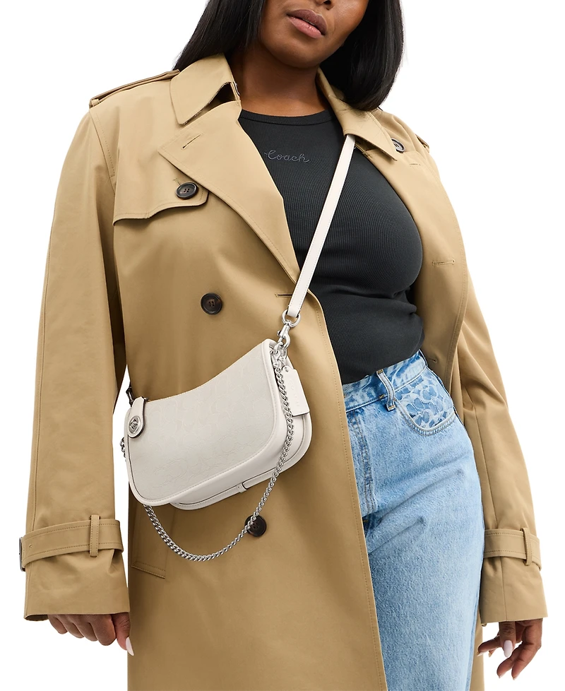 Coach Swinger Bag in Signature Jacquard