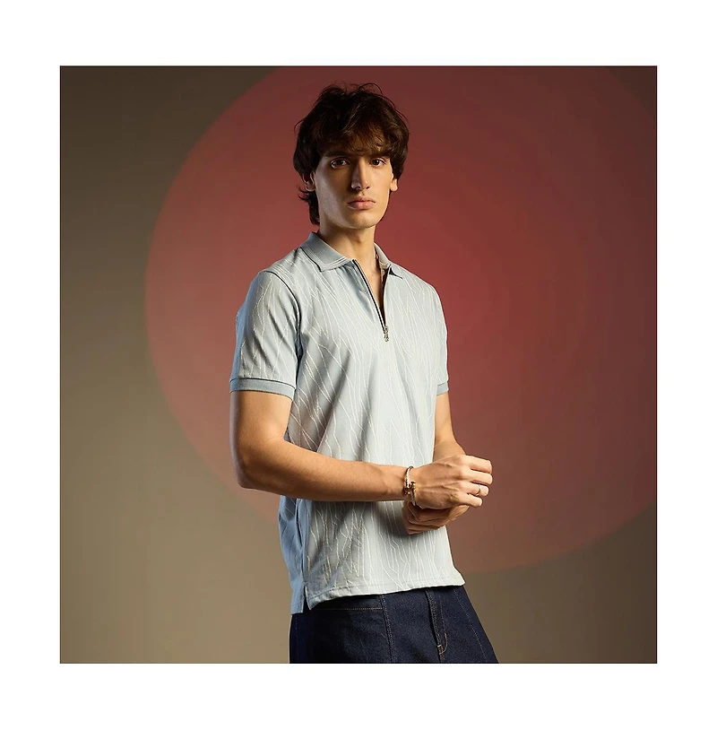 Campus Sutra Men's Powder Blue Crevice-Lined T-Shirt