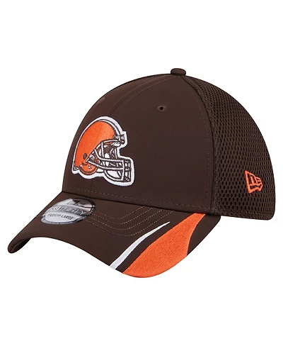 New Era Men's Brown Cleveland Browns Game Day Linear 39THIRTY Flex Hat