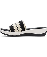 Clarks Cloudsteppers Women's Arla Hollis Slip-On Flat Sandals