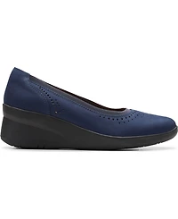 Clarks Collection Women's Suttyn Kaylie Slip-On Shoes